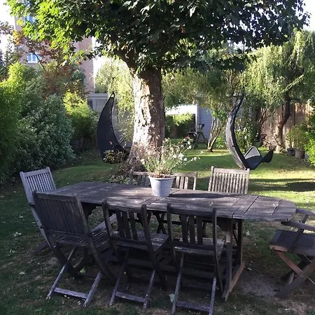 Petit Cocon Lillois:cheminée&jardin Lilla