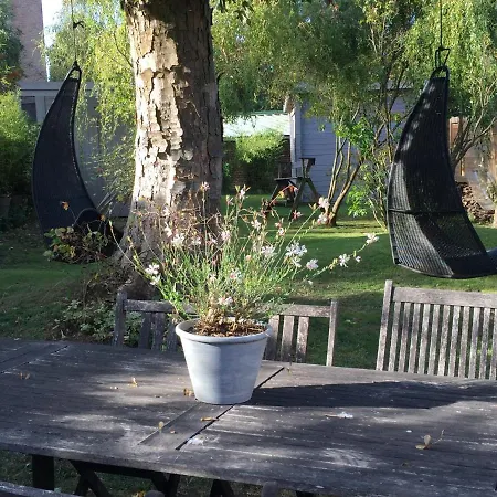 Alloggio in famiglia Petit Cocon Lillois:cheminée&jardin *